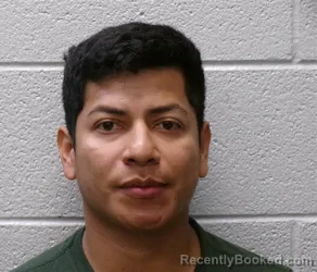 Mugshot of LORENZO MENDEZ DE LA CRUZ