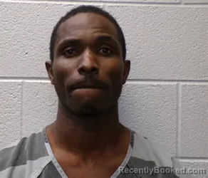 Mugshot of TRAVIS OBRIAN HANNA