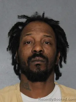 Mugshot of Antonio Lamar Massey