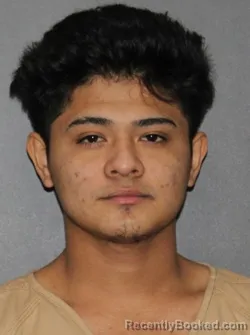 Mugshot of Octavio Reyes Melgar Clavel
