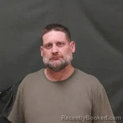 Mugshot of RYAN DALE WARNICK