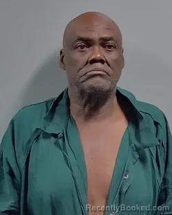 Mugshot of DONNIE PERNELL MCCRAY