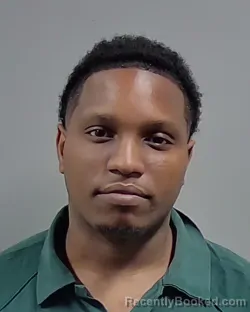 Mugshot of SHUNDEREK LAJUAN LEE
