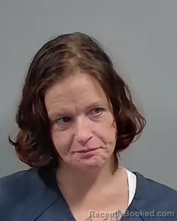 Mugshot of SARAH LINDSAY LECROY