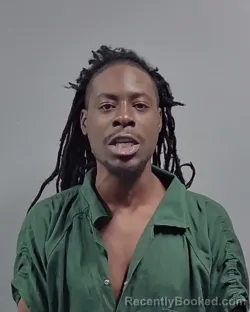 Mugshot of SCHKIEL LAVONE SMITH