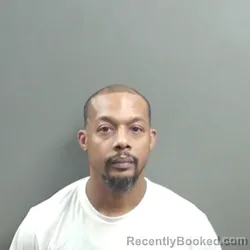 Mugshot of Reginald Lomount Smith