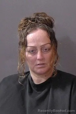 Mugshot of Angel Sue Yoder