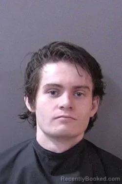 Mugshot of Zachary Michael Davis