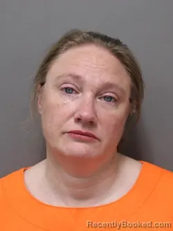 Mugshot of SERENA MARIE PHILLIPS