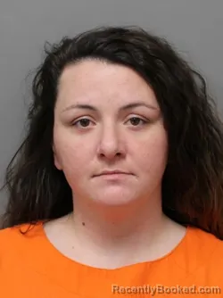 Mugshot of CHRISTINA MICHELLE STARNES