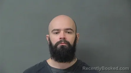 Mugshot of ROBERT DUSTIN CARTER