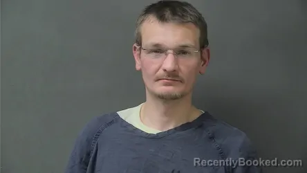 Mugshot of ZACHARY LEE THOMAS