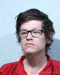Mugshot of DUSTIN EARL JARRETT