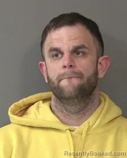 Mugshot of DUSTIN EUGENE GORDON