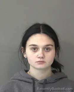 Mugshot of LACEY ALAINA HUGHES