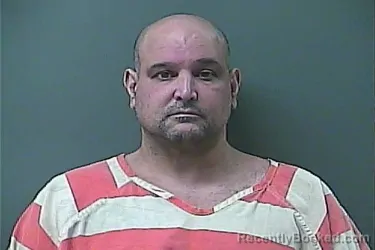 Mugshot of DANIEL ROSARIO