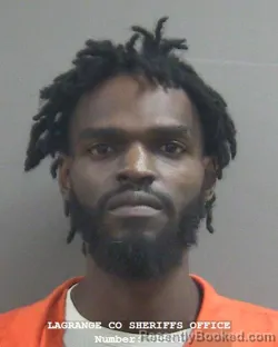 Mugshot of DEVIONTRELLE JACHAUN HOWARD