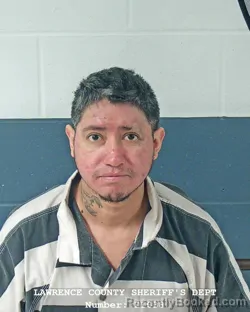 Mugshot of OSCAR MARTINEZ