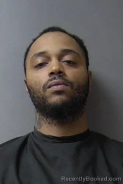 Mugshot of Davian Rodre Simon