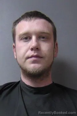 Mugshot of Tyler James Davis