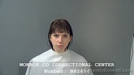 Mugshot of KELSEY LOUISE THARP