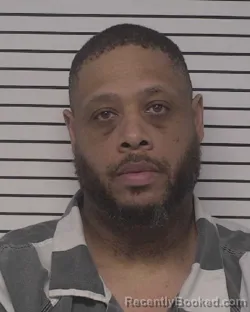 Mugshot of DAVID BRANDON RUCKER