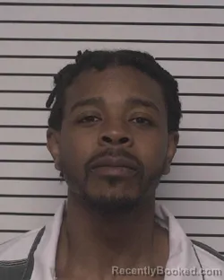 Mugshot of DONZELL TYRON OAKLEY