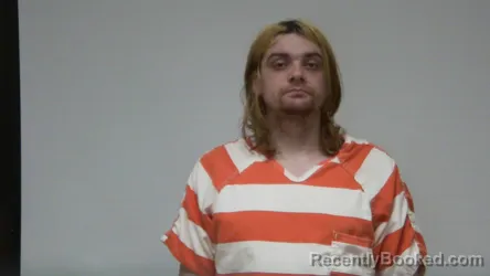 Mugshot of DUSTIN DAKOTA GOODWIN