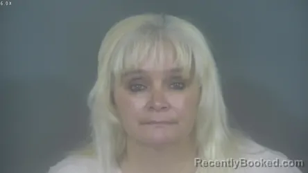 Mugshot of TABATHA LYNN ROBERTS