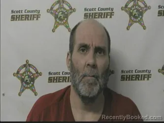 Mugshot of THOMAS MICHAELS