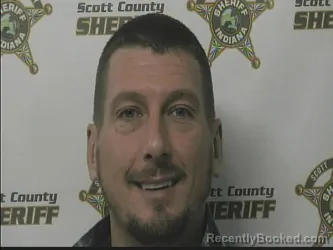 Mugshot of JUSTIN RICHIE