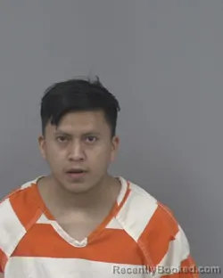 Mugshot of ROBERTO PEREZ JUAREZ