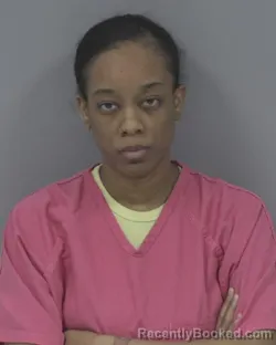 Mugshot of KENDRA MONIQUE SURLES