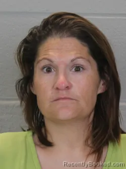 Mugshot of Katie Marie Huett