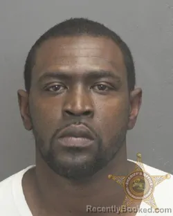 Mugshot of DEAUNTE ANDRE MCNARY