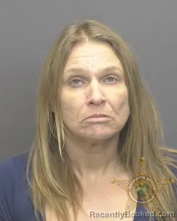 Mugshot of MELLISSA LYNN HOFFAR