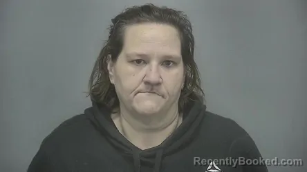 Mugshot of Amber B Compton