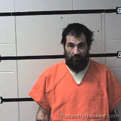 Mugshot of Ryan L Richardson