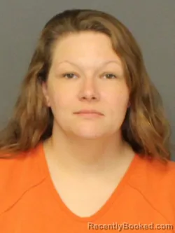 Mugshot of KRISTIFER LEA WEDDLE