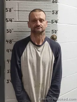 Mugshot of JEREMY LAMKIN