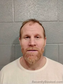 Mugshot of DUSTIN FIELDS