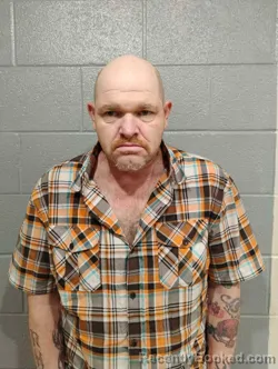 Mugshot of NATHAN HOWARD