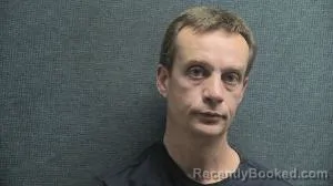 Mugshot of BENJAMIN GARTH PHIPPS