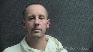 Mugshot of DANIEL WILLIAM MULLINS