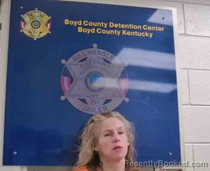 Mugshot of LISA CUMPTON