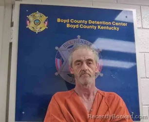 Mugshot of JONATHAN STEWART