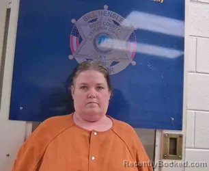 Mugshot of MARJORIE EASTER