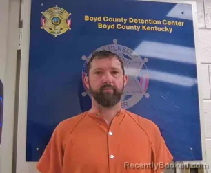 Mugshot of TYLER LAUGHMAN