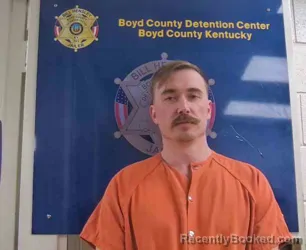 Mugshot of CAMERON COLLINS