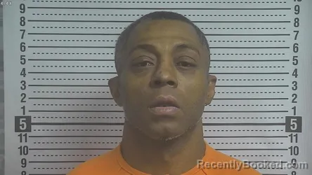 Mugshot of KELVIN MAURICE KINLEY
